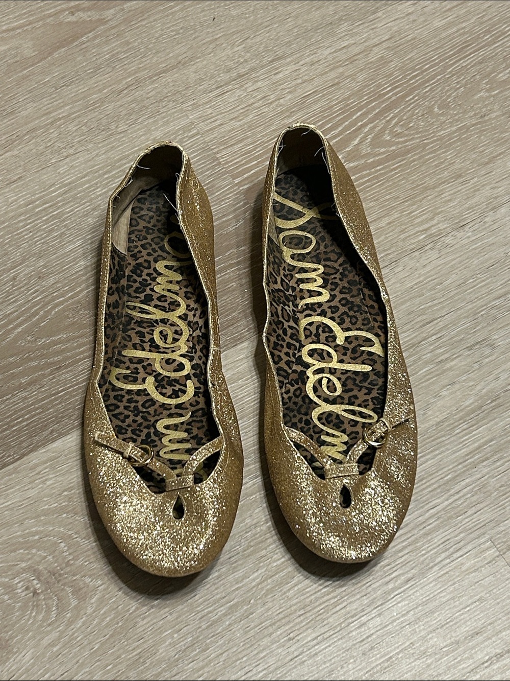 Sam Edelman Lightweight Gold Glittery Flats Sz 9.5